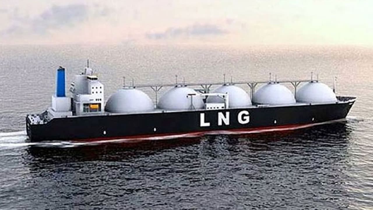 Govt to import three LNG cargoes from UK