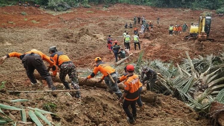 18 killed in landslides in Indonesia