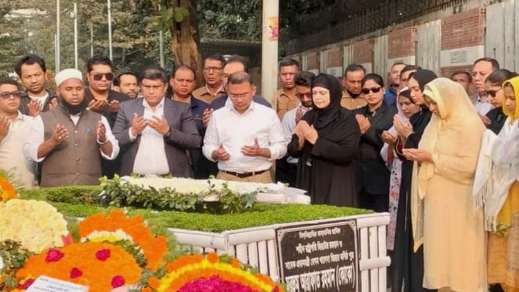 Tarique Rahman visits grave of younger brother Koko