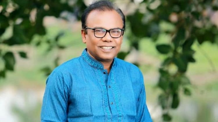 Fazlur Rahman Babu hospitalised with serious heart condition