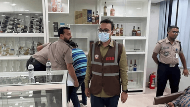 NBR seals four warehouses linked to Salman Muqtadir’s father-in-law