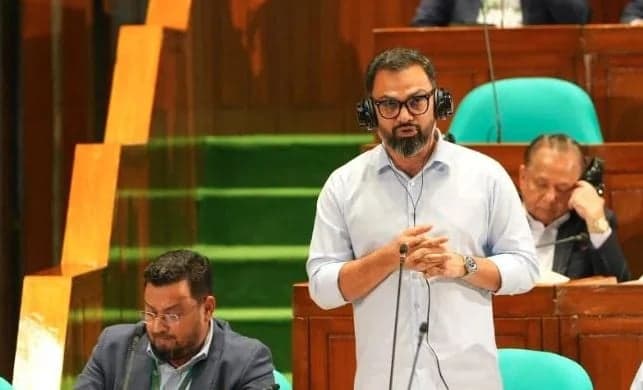 Govt to make sports compulsory from class four