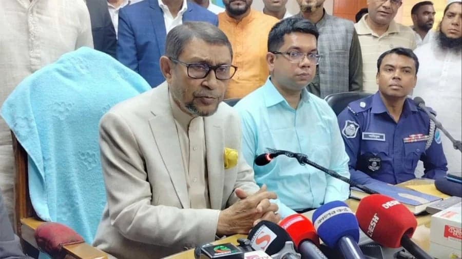 ‘Zero tolerance’ to close unauthorized clinics: Health Minister