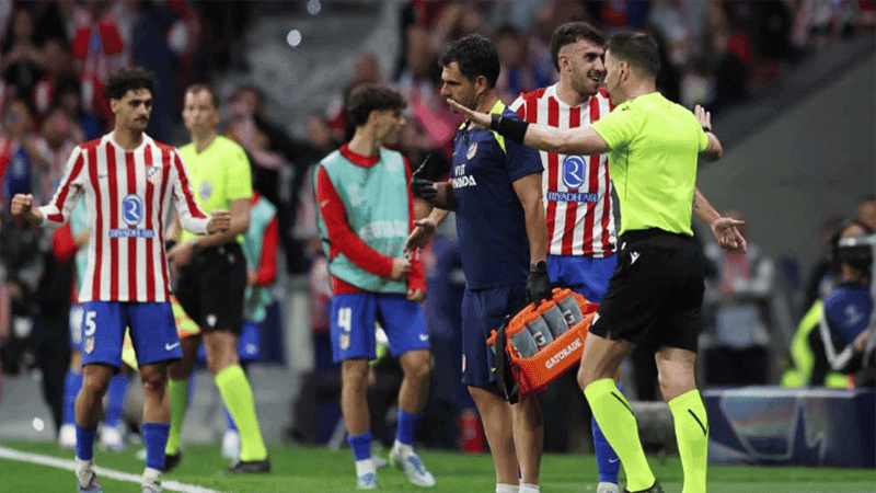 Atletico hit back to hold Arsenal in cagey semi-final first leg