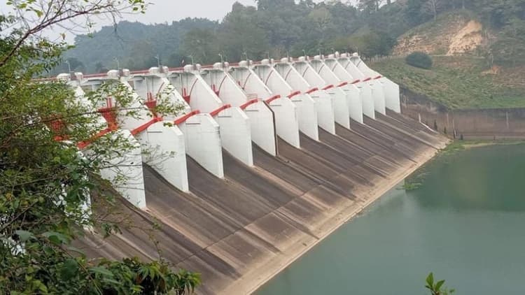 Kaptai dam gates closed after eight days