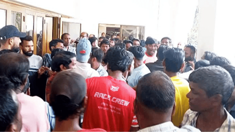 Tea worker’s daughter’s death triggers hospital rampage in Moulvibazar