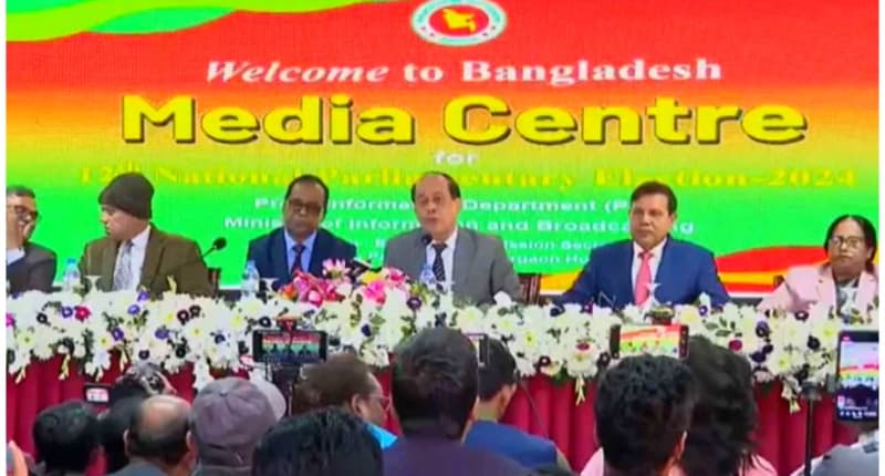 Diplomats wanted to know whether voters are being pressurized to cast vote: CEC