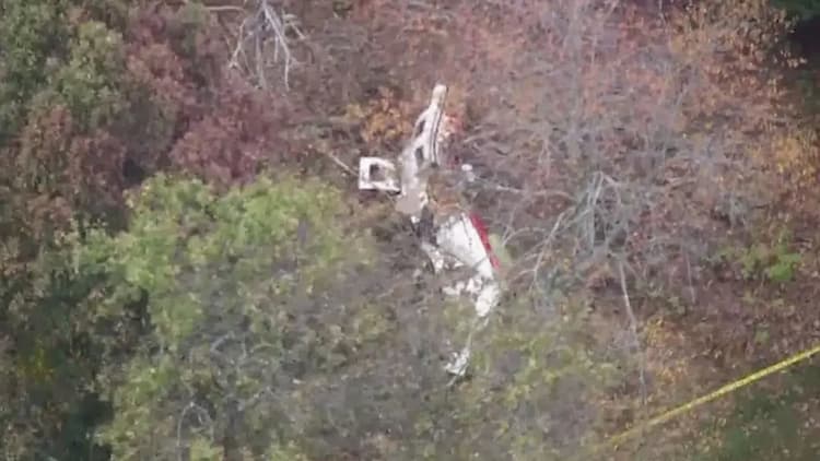 6 dead including child, after small plane crashes near Wisconsin Dells