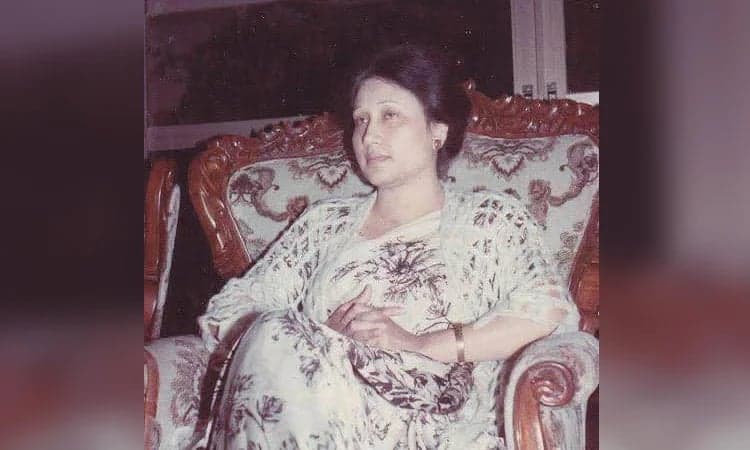 Showbiz fraternity mourns Khaleda Zia's death