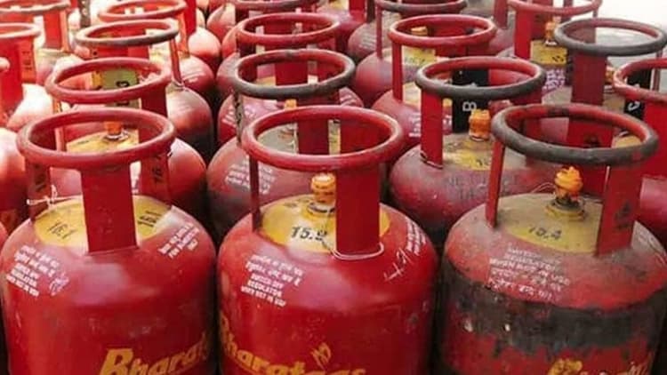 LPG price hiked by Tk 38