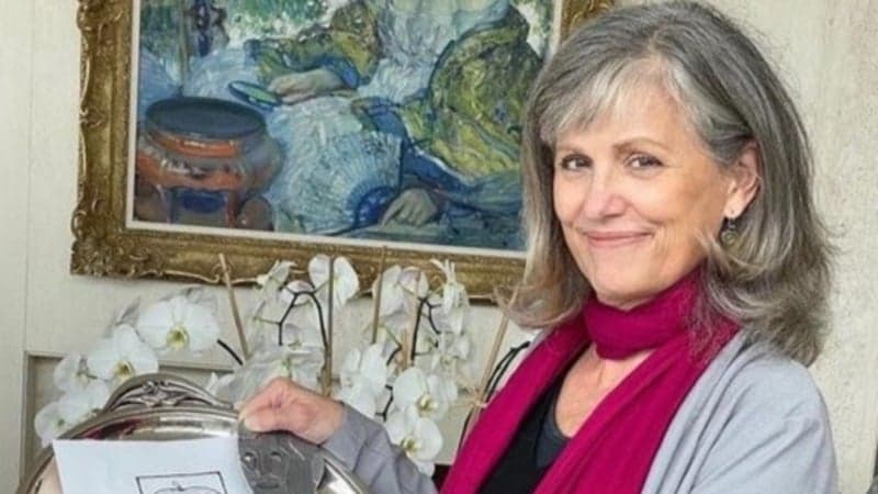 Pulitzer-winning cartoonist quits after Washington Post rejects Bezos satire