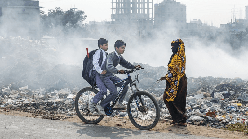 Over 100,000 dies annually due to air pollution in Bangladesh: Study