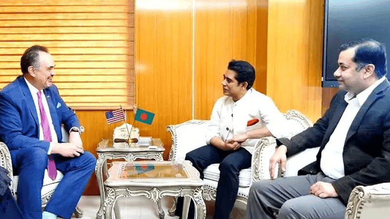 Govt has no intention of controlling media: Info Minister