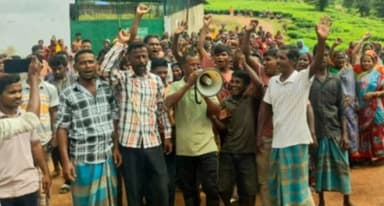 Fatikchhari tea workers launch movement over four-point demands