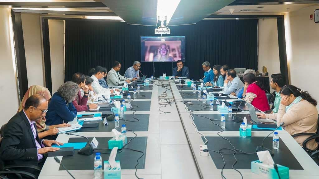 Survey warns of rising risks for journalists in upcoming Bangladesh elections