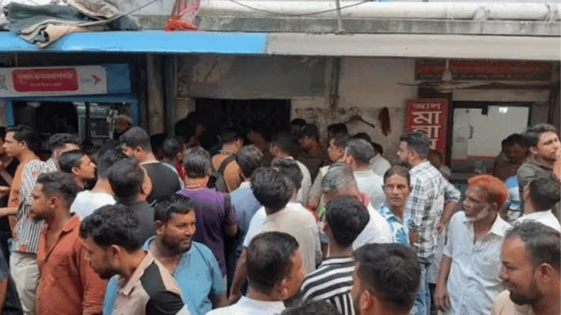 Police raid JSD office in Gulistan, over 50 detained