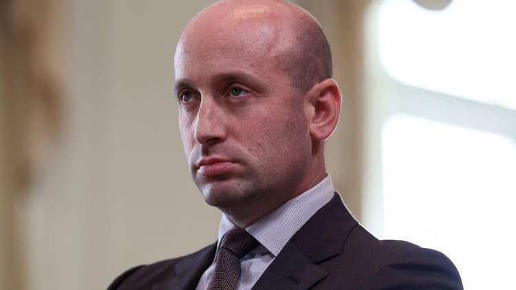 Trump Aide accuses India of supporting Ukraine war by buying Russian oil