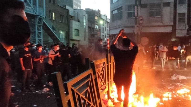 Iran executes three anti-government protesters