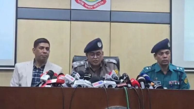 Shooter Faisal, Alamgir flee to India: Police