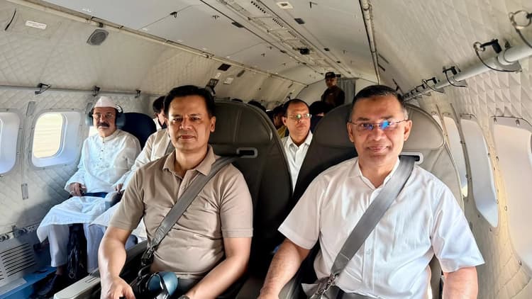 PM arrives in Rangpur to visit Durga Puja mandap