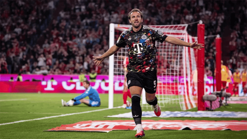 Bayern thrash Union Berlin 7-0 as Kane scores his 100th Bundesliga goal