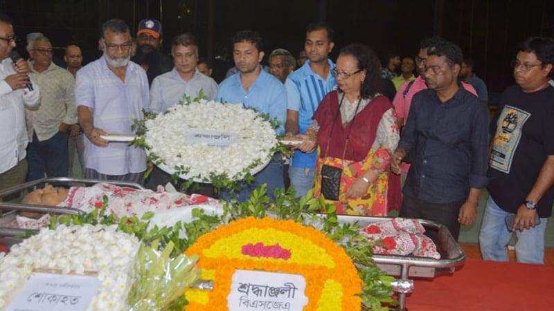 শ্রদ্ধা-ভালোবাসায় চিরবিদায় নিলেন অঘোর মন্ডল