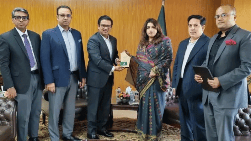 Shama stresses trade pacts, stronger private sector