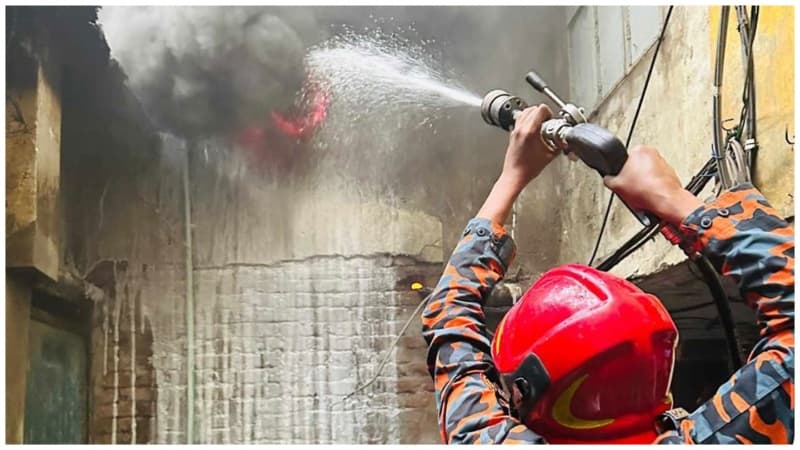 Fire in control at Chawkbazar shoe factory