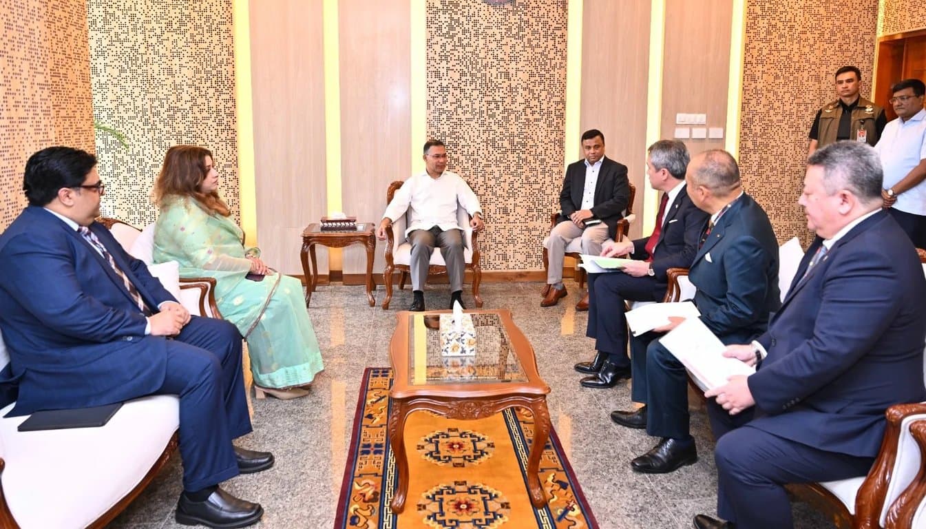 PM invites Marubeni to invest in IT, fertilizer and energy sectors