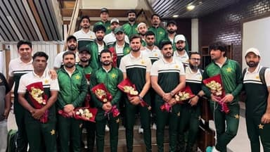 Pakistan cricket team arrives in Dhaka for Test series against Bangladesh