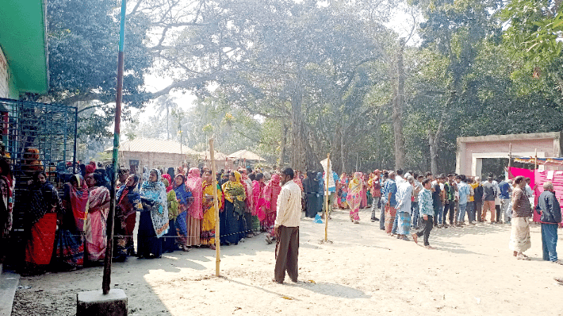 31.93 percent votes cast in 4.5 hours in 6 constituencies of Naogaon