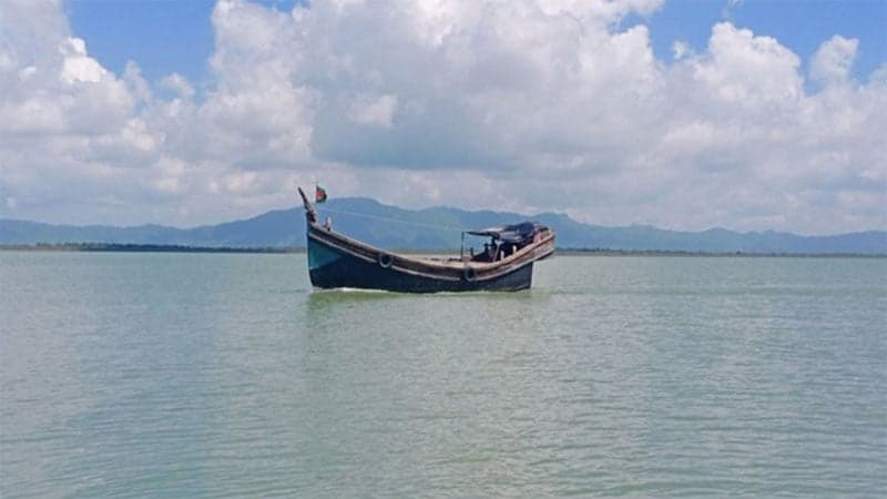 No trace of 15 fishermen from Bhola after two weeks at sea