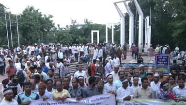 Non-MPO teachers, staff stage sit-in at Shaheed Minar for MPO inclusion