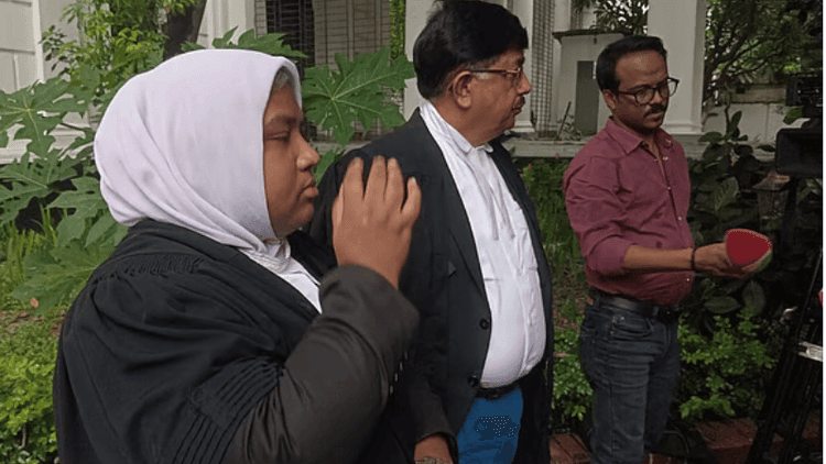 Defence lawyers not satisfied with death sentences of Obaidul Quader and six others