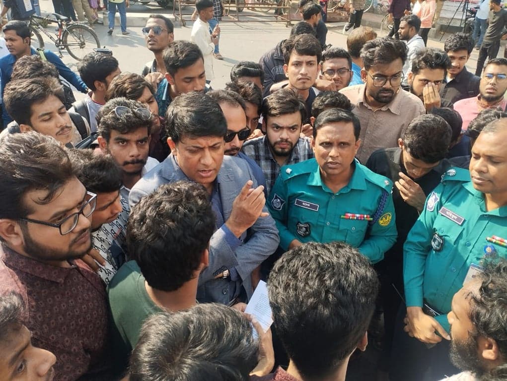 RU students suspend roadblock after administration assurances