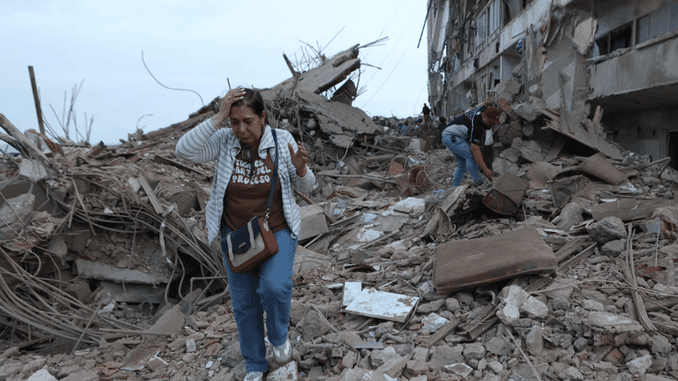 Venezuela quake death toll climbs to nearly 3,000