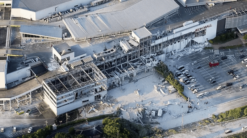 Powerful earthquake hits Japan, many trapped in collapsed shopping mall