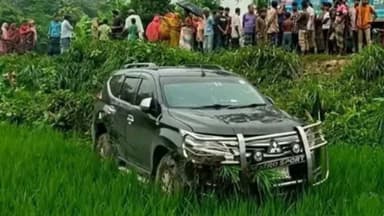 State minister, wife injured as car crash in Bogura