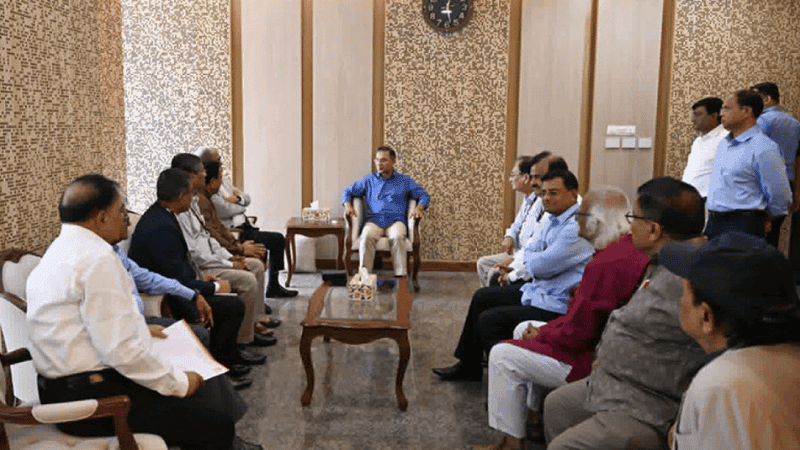 Puja Udjapan Parishad delegation meets PM