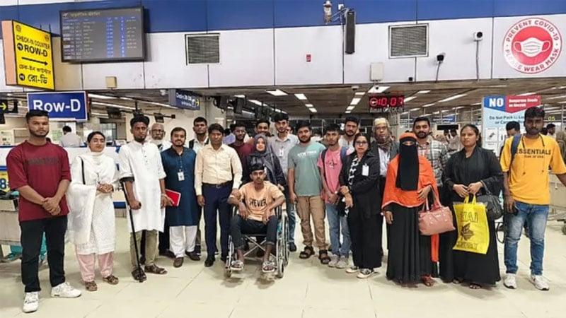 আহত আরও ৭ জন আন্দোলনকারীকে উন্নত চিকিৎসার জন্য থাইল্যান্ডে পাঠানো হয়েছে