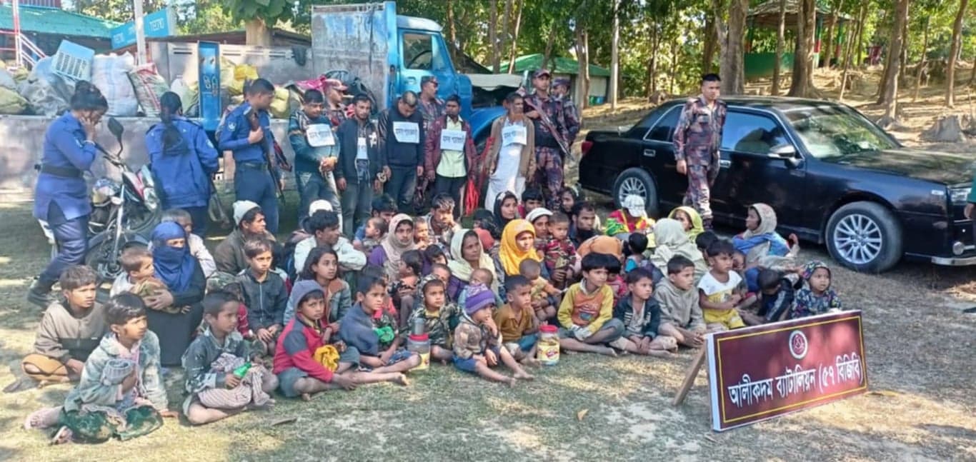 BGB detains 58 Rohingyas while attempting to enter Bangladesh