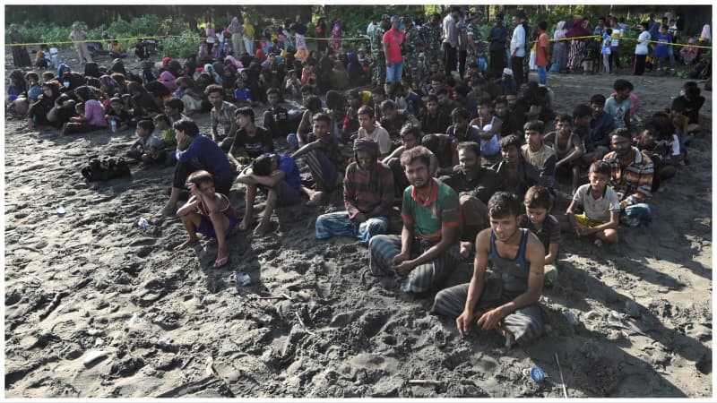 400 Myanmar Rohingya reach Indonesia by boat