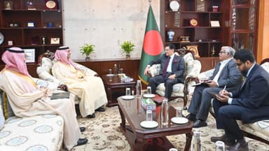 Saudi issued 14 lac visas in 1 year: Ambassador