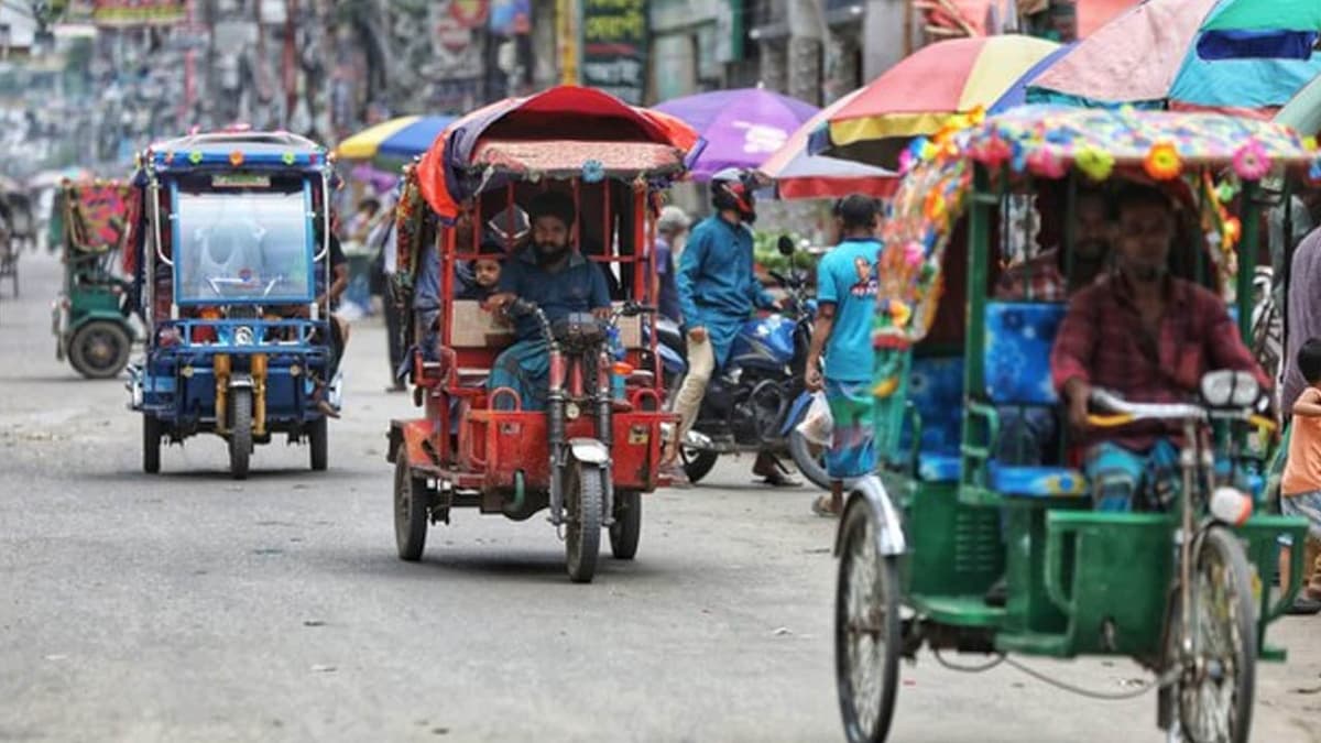 Battery-powered rickshaws to operate within designated zones in Dhaka: DSCC