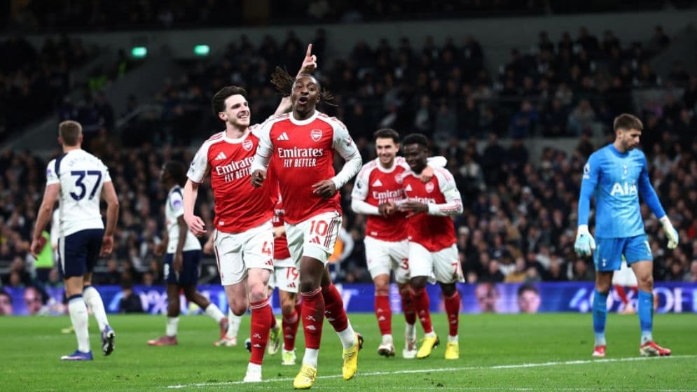 Arsenal thrash Tottenham 4-1 away to end 48-year wait