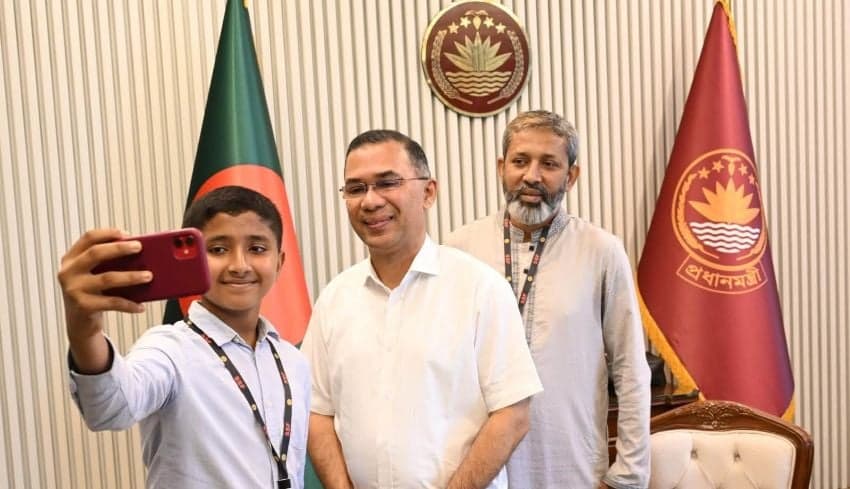 Tahsin, whose viral smile won hearts, meets PM