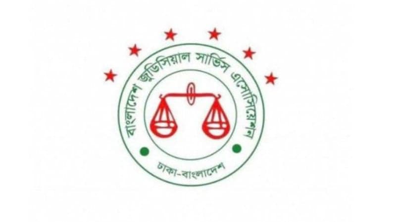 Judges to contribute one day's salary to chief adviser's relief fund