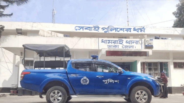 Police raid home to arrest Jubo League activist, arrest father instead