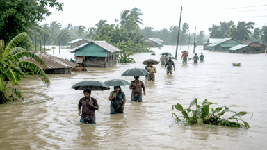 PM orders effective measures to support flood victims