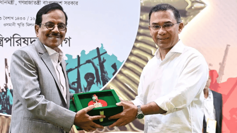 Hanif Sanket dedicates 'Independence Award' to fans
